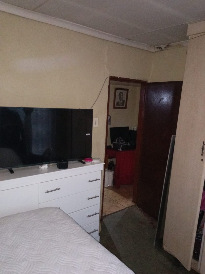 2 Bedroom Property for Sale in Mothutlung-A North West
